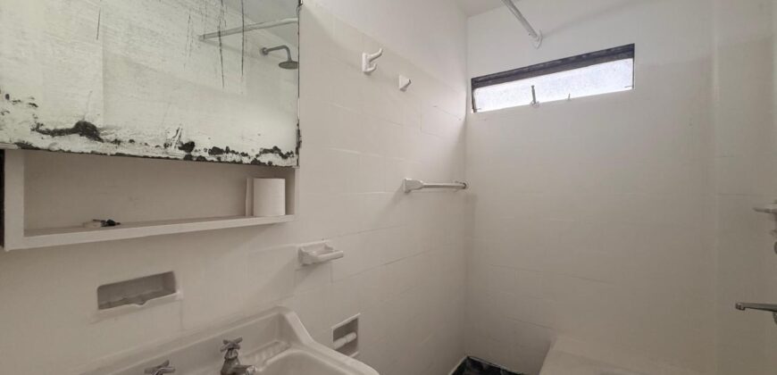 DOS AMBIENTES EN VENTA EN BARRIO CASTRO