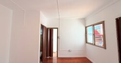 PH PLANTA BAJA SIN EXPENSAS EN VENTA DE 3 AMBIENTES CON TERRAZA, PARRILLA Y LAVADERO