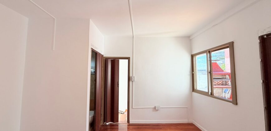 PH PLANTA BAJA SIN EXPENSAS EN VENTA DE 3 AMBIENTES CON TERRAZA, PARRILLA Y LAVADERO