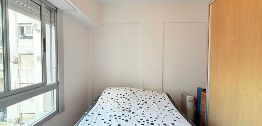 TRES AMBIENTES CON BALCÓN EN BARRIO NUEVO PARQUE AVELLANEDA