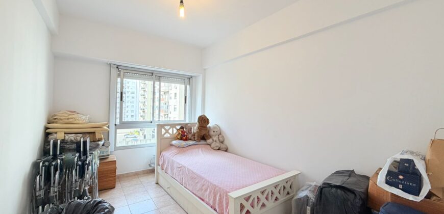 TRES AMBIENTES CON BALCÓN EN BARRIO NUEVO PARQUE AVELLANEDA