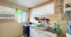 CUATRO AMBIENTES EN VENTA BARRIO PIEDRABUENA ESCALERA 11