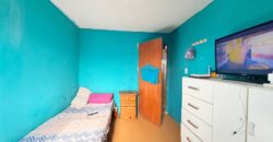 CUATRO AMBIENTES EN VENTA BARRIO PIEDRABUENA ESCALERA 11