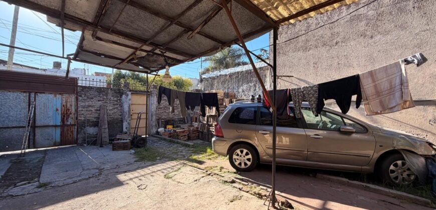 TERRENO EN VENTA CASA A REFACCIONAR VILLA LUGANO