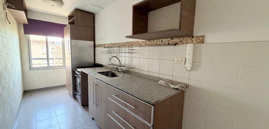 DEPARTAMENTO DE TRES AMBIENTES EN TIMOTEO GORDILLO Y AV. ROCA
