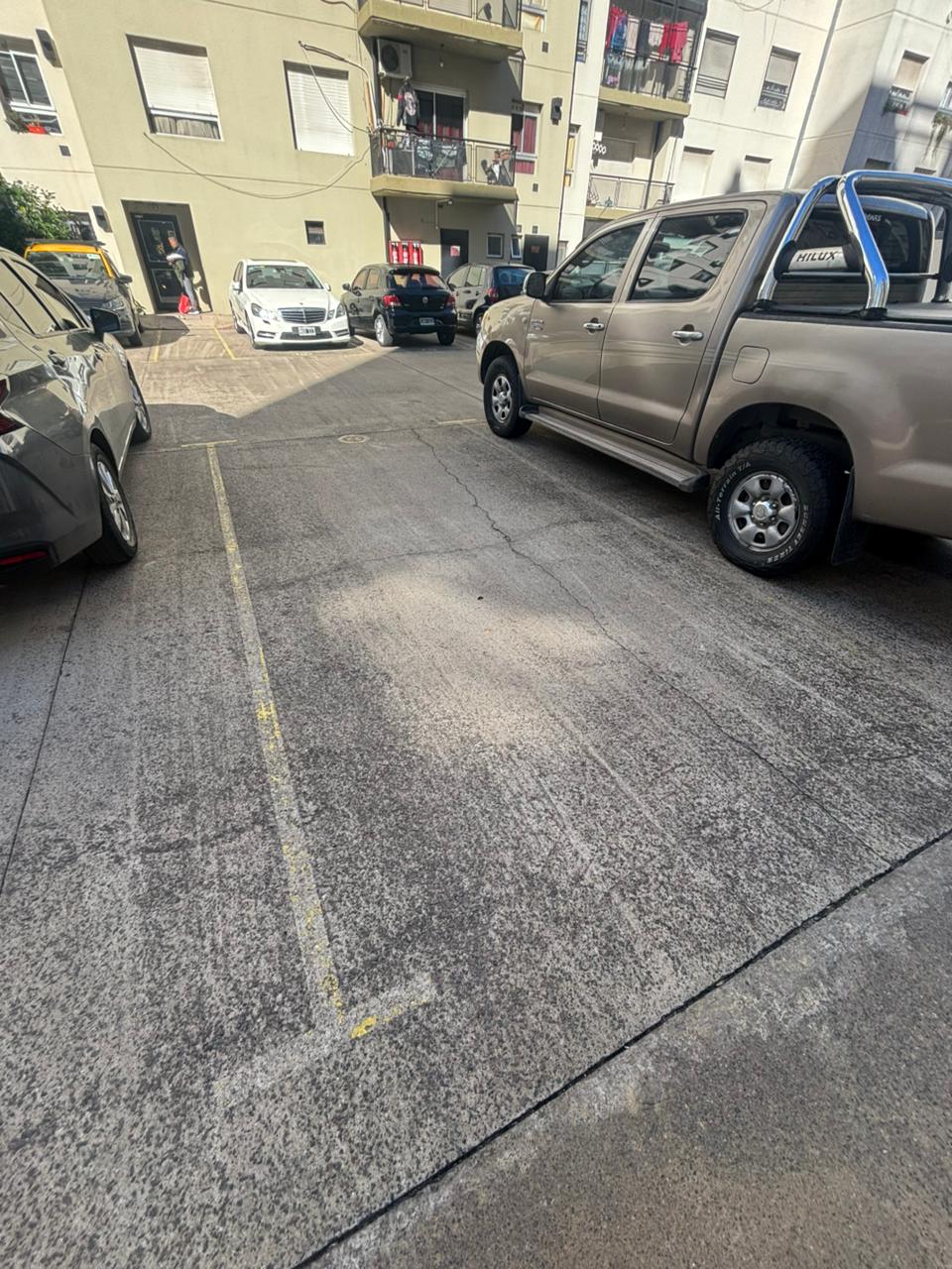 COCHERA EN VENTA BARRIO NUEVO PARQUE AVELLANEDA