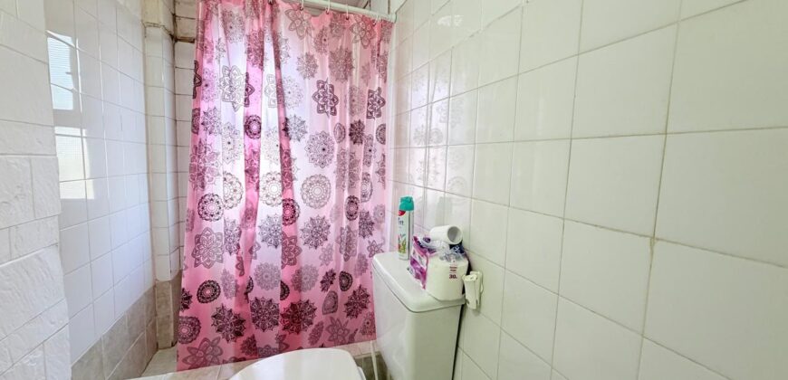 Departamento en venta de 4 ambientes en Barrio Piedrabuena, escalera 3. Sobre Zuviria