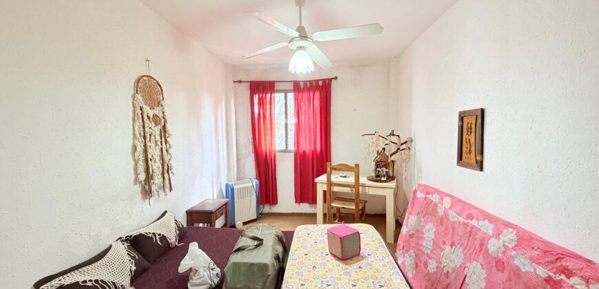 Departamento en venta de 4 ambientes en Barrio Piedrabuena, escalera 3. Sobre Zuviria