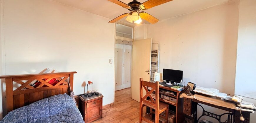 Departamento en venta de tres ambientes en ultimo piso! Lugano 1 y 2 edificio 11
