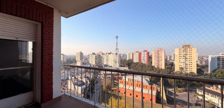 CUATRO AMBIENTES EN VENTA CON BALCÓN BARRIO GENERAL PAZ