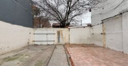 CASA EN VENTA EN MATADEROS LOTE PROPIO CON PATIO Y COCHERA