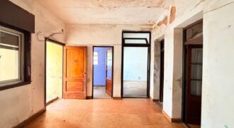 CASA EN VENTA EN MATADEROS LOTE PROPIO CON PATIO Y COCHERA