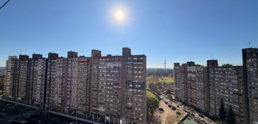CUATRO AMBIENTES EN VENTA EN LUGANO 1 Y 2 edificio 23