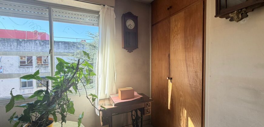 DEPARTAMENTO DE CUATRO AMBIENTES EN PIEDRABUENA