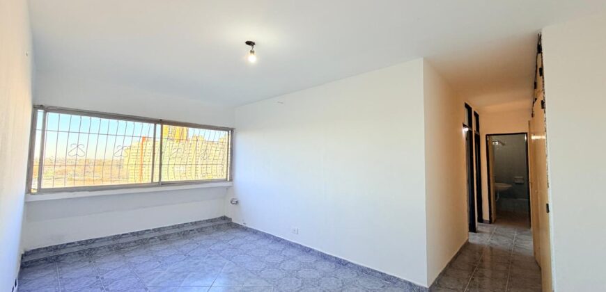 TRES AMBIENTES EN EXCELENTE ESTADO EN LUGANO 1 Y 2