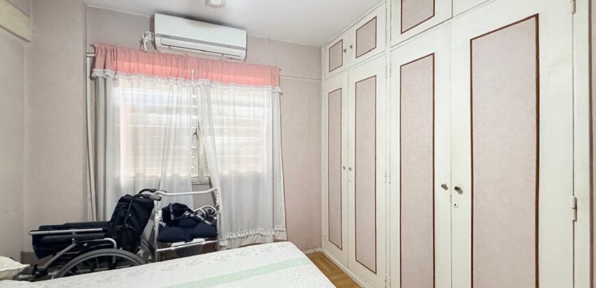 TRES AMBIENTES EN VENTA EXCELENTE ESTADO BARRIO CASTRO