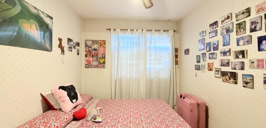 TRES AMBIENTES EN VENTA EXCELENTE ESTADO BARRIO CASTRO