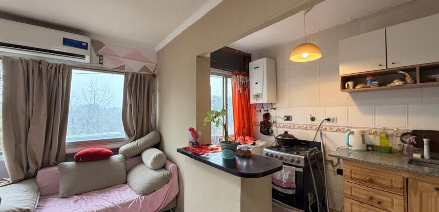TRES AMBIENTES EN VENTA EN LUGANO 1 Y 2 EDIFICIO 20
