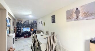 CASA EDIFICADA EN DOS PLANTAS CON PATIO Y TERRAZA EN EL BARRIO PIEDRABUENA