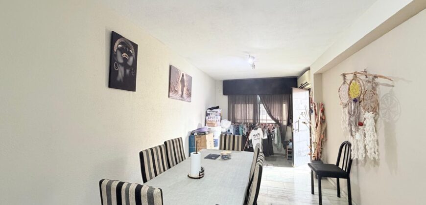 CASA EDIFICADA EN DOS PLANTAS CON PATIO Y TERRAZA EN EL BARRIO PIEDRABUENA