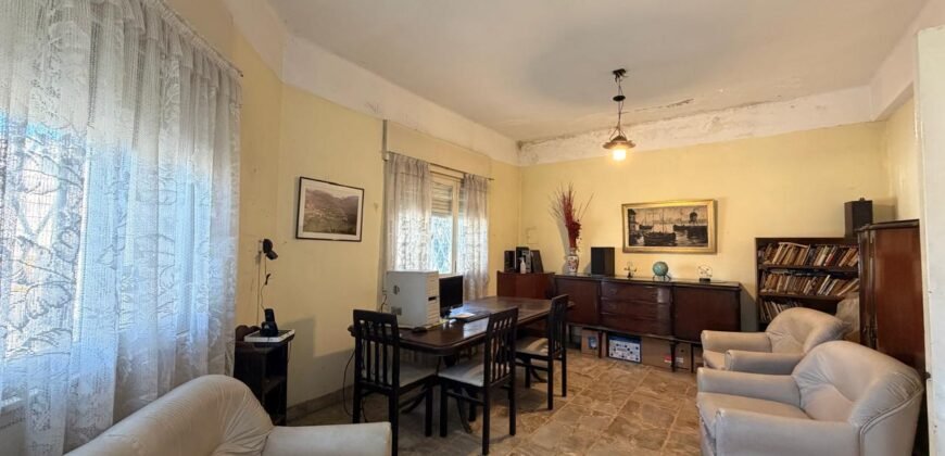 CASA EN VENTA LOTE PROPIO VILLA LUGANO SOBRE MONTIEL GARAGE CUBIERTO