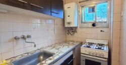 Tres Ambientes En Excelente Estado En Barrio Castro