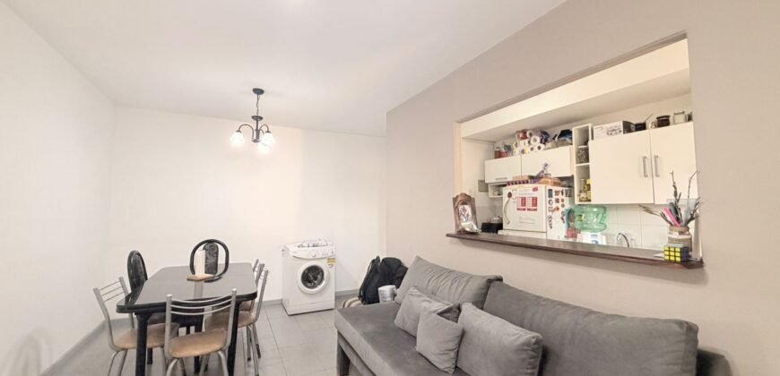 Tres Ambientes con Balcón en Venta en Villa Riachuelo