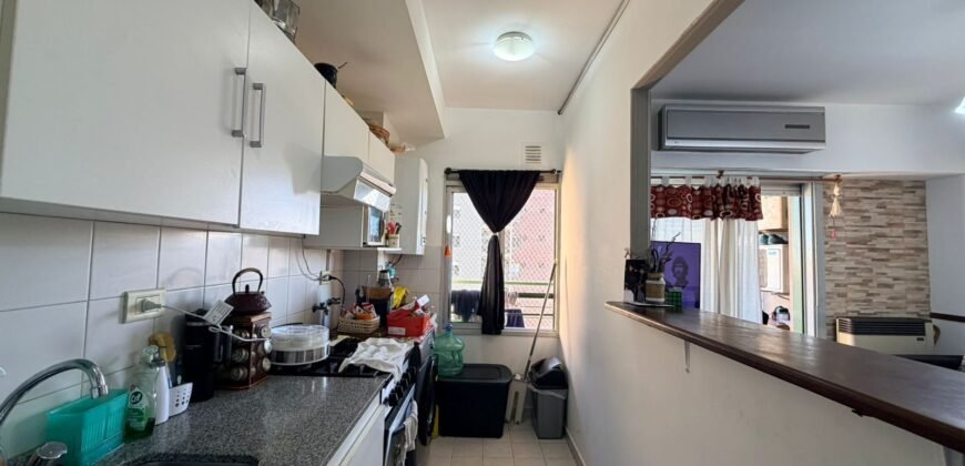 Tres Ambientes con Balcón en Venta en Villa Riachuelo