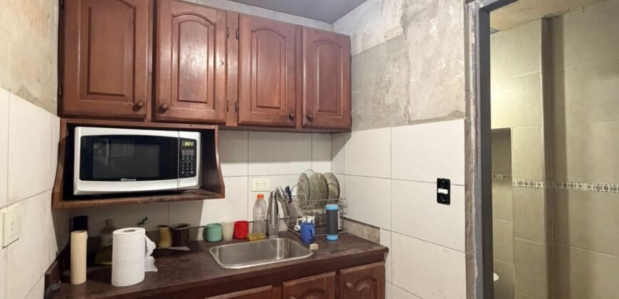 GALPON EN TRES PLANTAS CON COCHERA Y ENTRADA PARA CAMIONES VILLA LUGANO