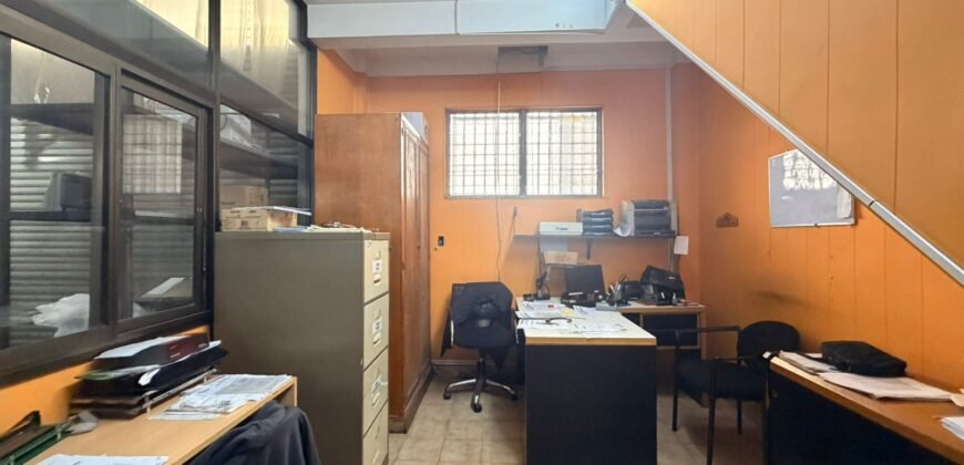 GALPON EN TRES PLANTAS CON COCHERA Y ENTRADA PARA CAMIONES VILLA LUGANO