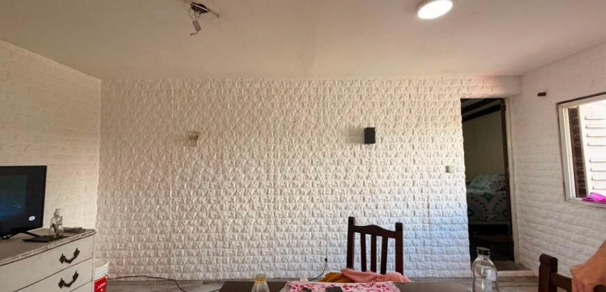 Monoambiente Dividido En Barrio Piedrabuena Escalera 18