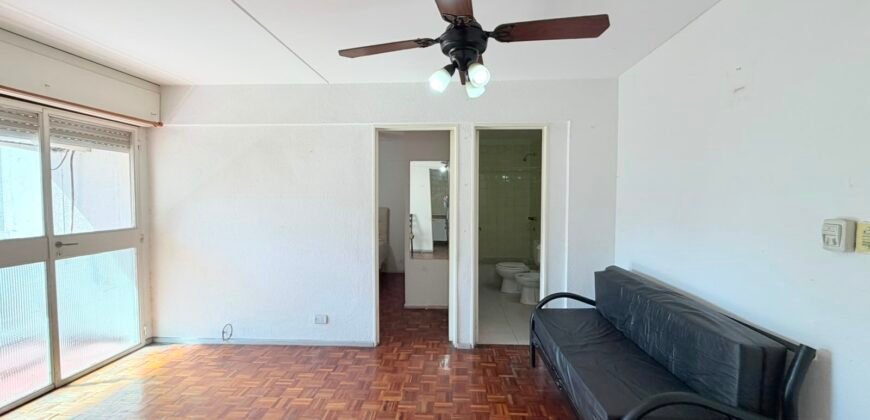 DOS AMBIENTES EN VENTA EN EL BARRIO COPELLO TORRE 4