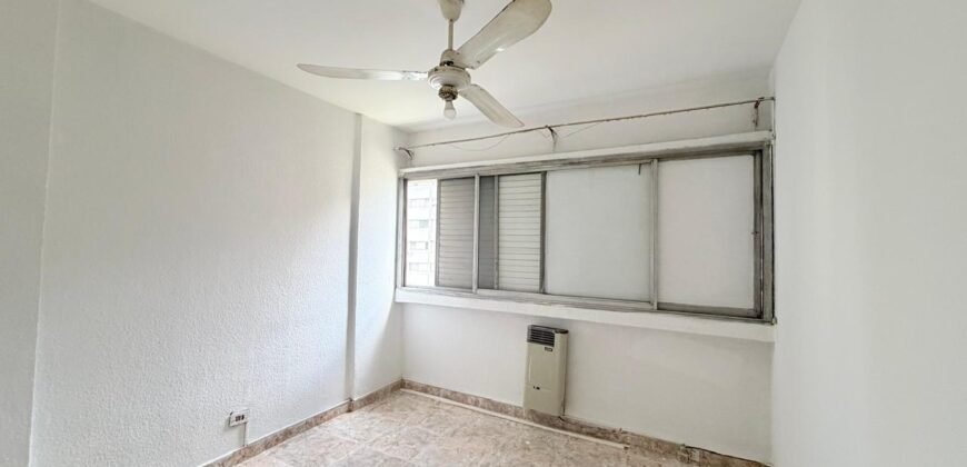 TRES AMBIENTES EN LUGANO 1 Y 2 EDIFICIO 1, BAÑO CON VENTANA