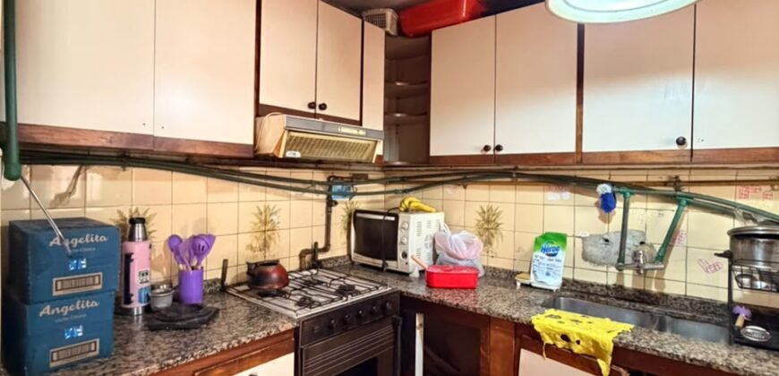 CINCO AMBIENTES EN VENTA ESCALERA 22B DOS BAÑOS