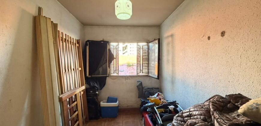 CINCO AMBIENTES EN VENTA ESCALERA 22B DOS BAÑOS