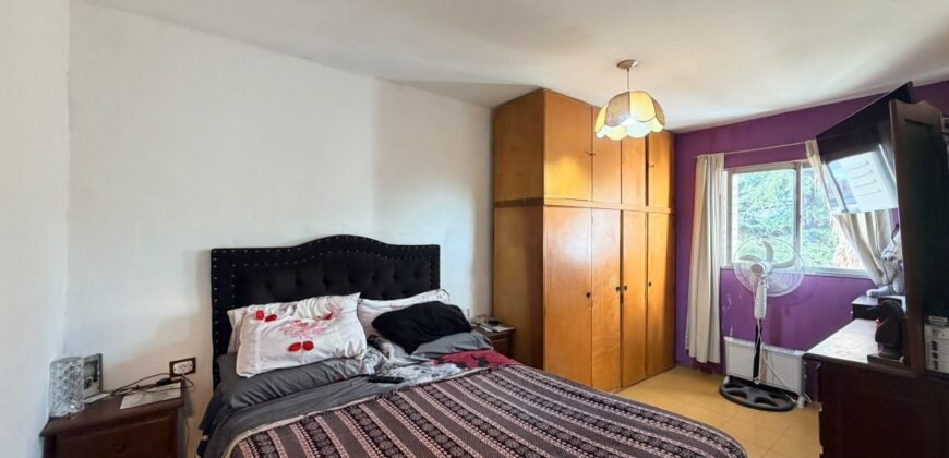 CUATRO AMBIENTES EN VENTA ESCALERA 4 A BARRIO PIEDRABUENA