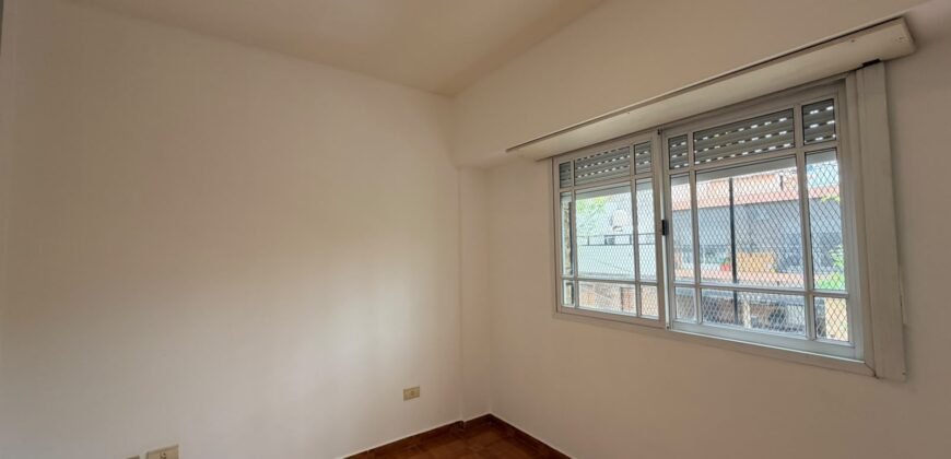 TRES AMBIENTES CON TERRAZA Y BALCON EN VENTA EN LINIERS SOBRE JOSE LEON SUAREZ