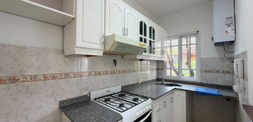 TRES AMBIENTES CON TERRAZA Y BALCON EN VENTA EN LINIERS SOBRE JOSE LEON SUAREZ