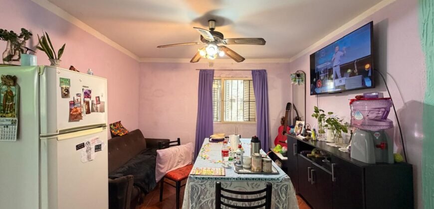 TRES AMBIENTES EN LA ESCALERA 49 A BARRIO PIEDRABUENA