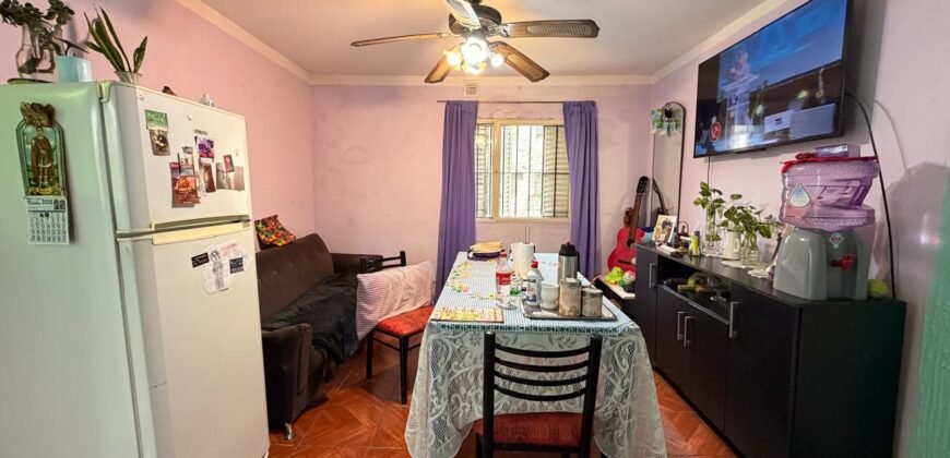 TRES AMBIENTES EN LA ESCALERA 49 A BARRIO PIEDRABUENA