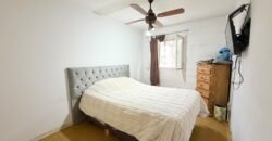 CINCO AMBIENTES EN VENTA EN EL BARRIO PIEDRABUENA ESCALERA 42